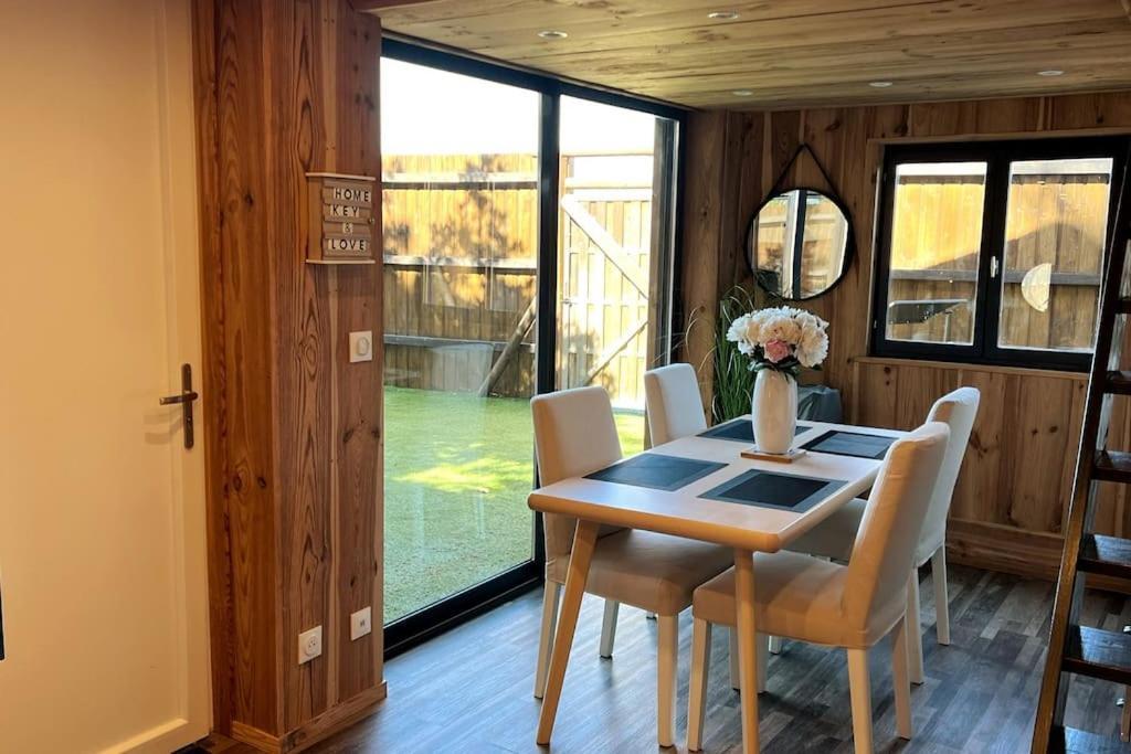Chalet Et Jaccuzy Sur La Plage Biscarrosse Extérieur photo