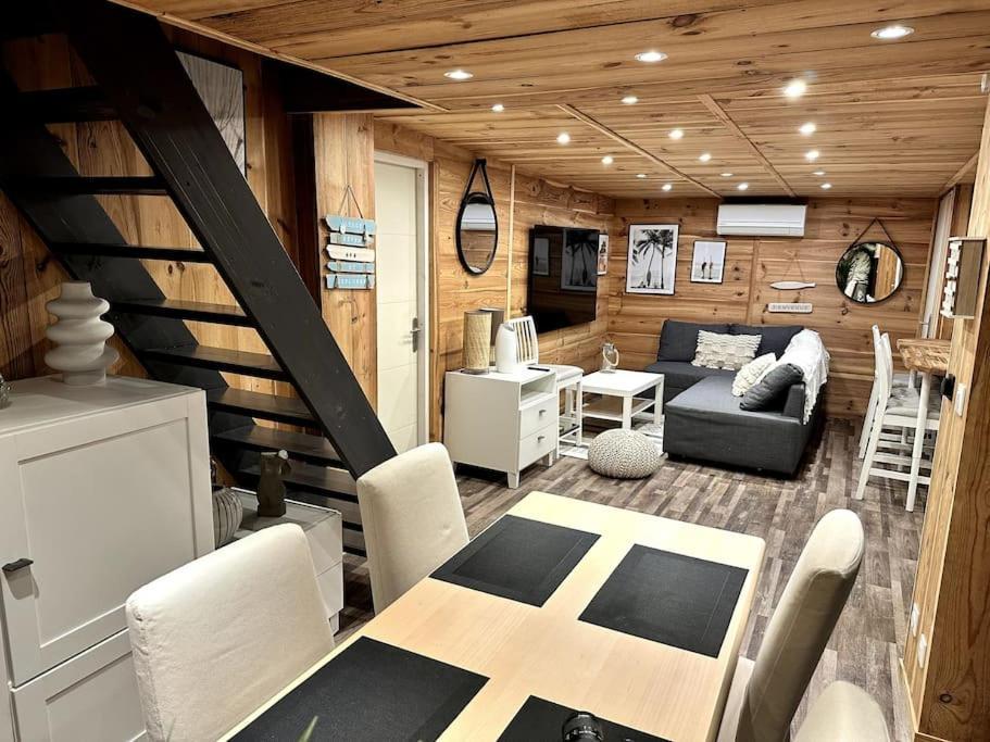 Chalet Et Jaccuzy Sur La Plage Biscarrosse Extérieur photo